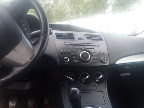 Used 2012 MAZDA MAZDA3 i Touring image 8