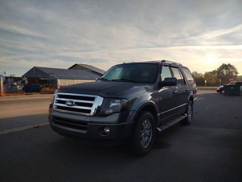 Used 2014 Ford Expedition Limited image 1