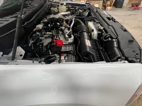 Used 2024 Ford F350 XLT w/ FX4 Off-Road Package image 13