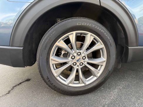 Used 2020 Ford Explorer XLT w/ Equipment Group 202A RWD image 48