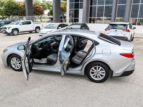 Certified 2025 Toyota Camry LE w/ Convenience Package FWD image 11