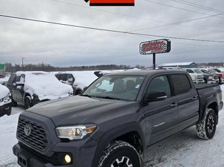 Used 2020 Toyota Tacoma TRD Off-Road w/ Technology Package video 1