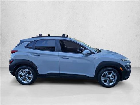 Used 2023 Hyundai Kona SEL FWD image 4