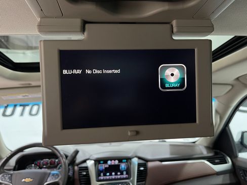 Used 2015 Chevrolet Tahoe LTZ AWD/4WD image 12