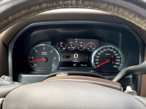 Used 2018 GMC Sierra 1500 Denali w/ Denali Ultimate Package AWD/4WD image 11