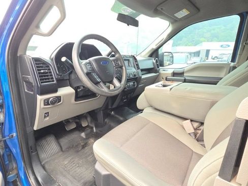 Used 2015 Ford F150 XL w/ Equipment Group 101A Mid AWD/4WD image 9