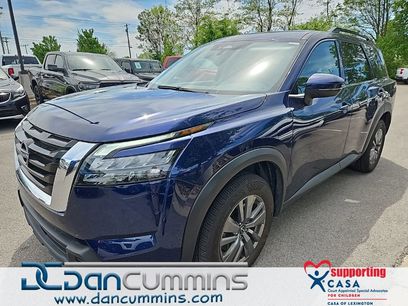 Used 2025 Nissan Pathfinder SV