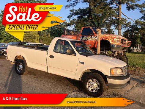 Used 2000 Ford F150 2WD Regular Cab image 1
