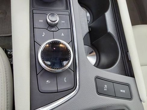 Used 2024 Cadillac XT5 Premium Luxury w/ LPO, Floor Liner Package AWD/4WD image 36
