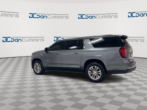 Used 2022 GMC Yukon XL SLT w/ SLT Premium Package AWD/4WD image 6