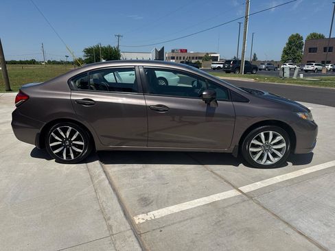 Used 2015 Honda Civic EX-L image 9