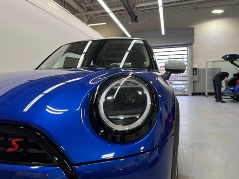 Certified 2025 MINI Cooper S image 9