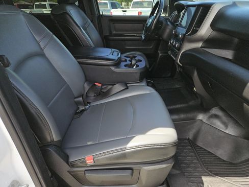 Used 2022 RAM 2500 Tradesman image 29