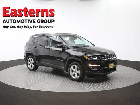 Used 2018 Jeep Compass Latitude w/ Popular Equipment Group AWD/4WD image 49
