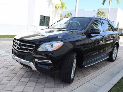 Used 2015 Mercedes-Benz ML 250 BlueTEC 4MATIC image 2
