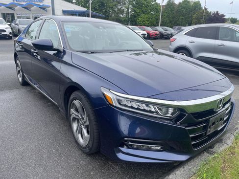 Used 2020 Honda Accord EX image 1