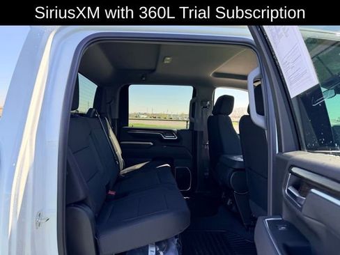 Used 2026 Chevrolet Silverado 2500 LT w/ Convenience Package image 10