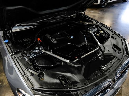 Used 2018 BMW 530i w/ Premium Package RWD image 63