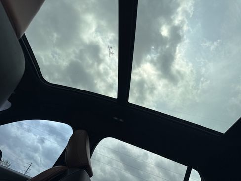 Used 2021 Lincoln Aviator Reserve w/ Elements Package Plus image 12