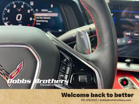 Used 2022 Chevrolet Corvette Stingray Preferred Cpe w/ Z51 Performance Package RWD image 17