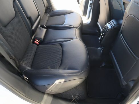 New 2026 Jeep Compass Latitude image 14