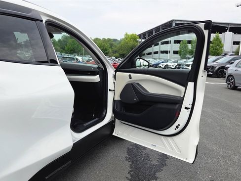 Used 2021 Ford Mustang Mach-E Premium AWD/4WD image 35