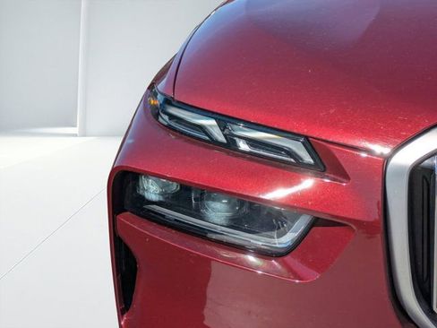 Used 2025 BMW X7 xDrive40i image 8