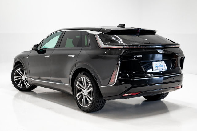 Used 2024 Cadillac Lyriq Luxury AWD/4WD image 25