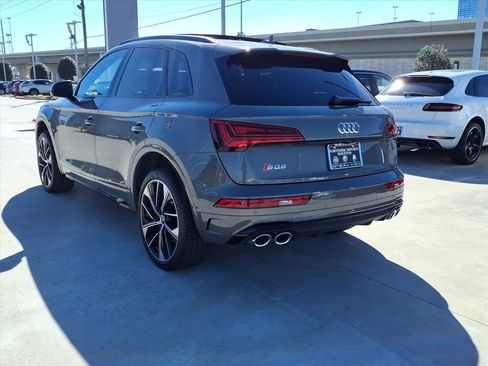 Used 2024 Audi SQ5 Premium Plus w/ Premium Plus Package image 2
