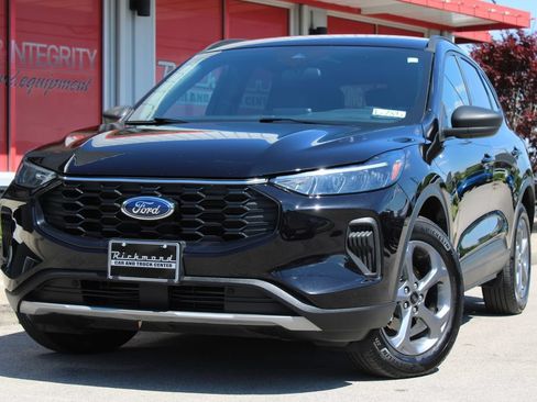Used 2025 Ford Escape ST-Line AWD/4WD image 7