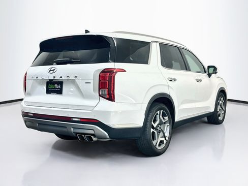 Used 2024 Hyundai Palisade Limited AWD/4WD image 9
