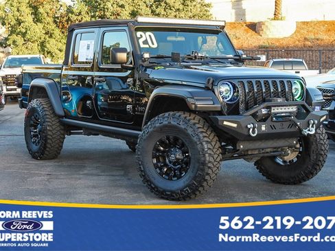 Used 2020 Jeep Gladiator Sport w/ Quick Order Package 24S image 1