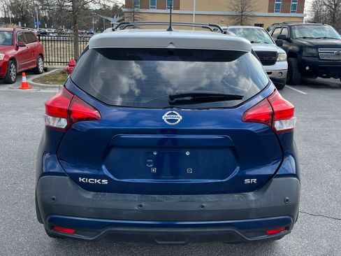 Used 2020 Nissan Kicks SR image 7