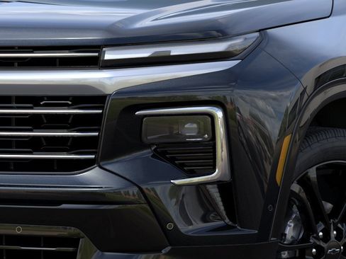 New 2026 Chevrolet Traverse High Country AWD/4WD image 11