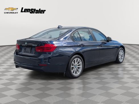 Used 2017 BMW 320i xDrive 320i xDrive image 5