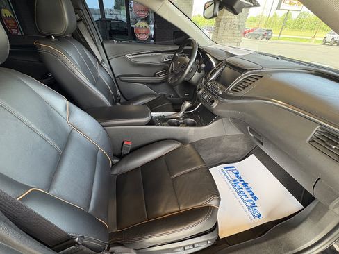 Used 2017 Chevrolet Impala Premier w/ Enhanced Convenience Package FWD image 29