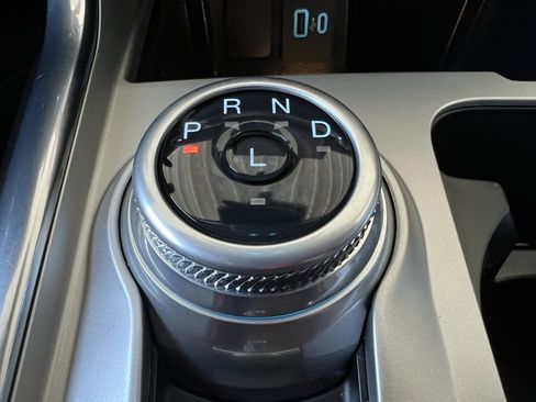 Used 2023 Ford Explorer XLT w/ Equipment Group 202A AWD/4WD image 30