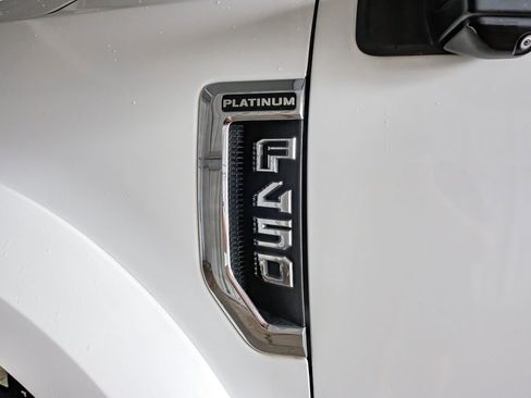 Used 2021 Ford F450 Platinum w/ FX4 Off-Road Package image 53