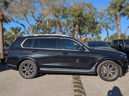 Used 2024 BMW X7 xDrive40i image 21