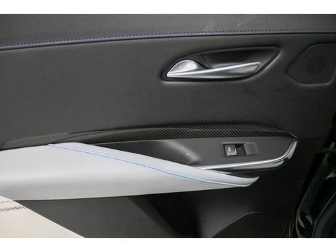 Used 2024 Cadillac XT4 Sport image 24