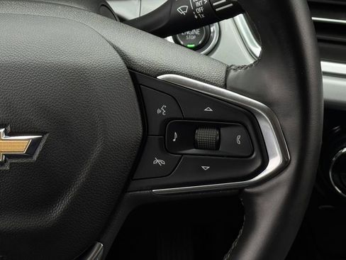 Used 2025 Chevrolet Trax LT w/ Driver Confidence Package FWD image 15