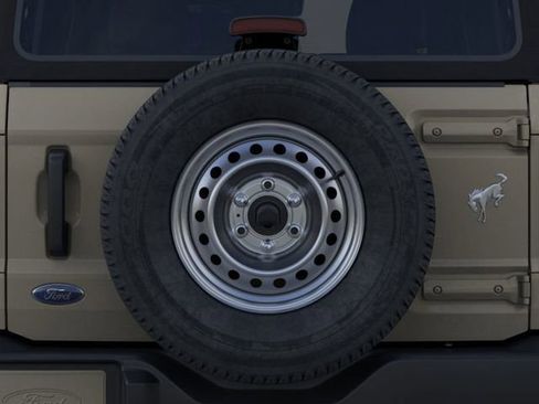 New 2025 Ford Bronco 4-Door image 24