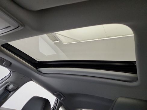 Used 2023 Acura Integra FWD image 25