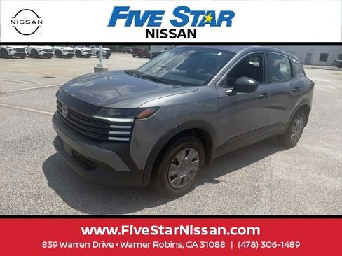 Used 2026 Nissan Kicks S FWD image 7