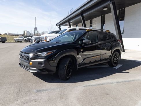 Used 2024 Subaru Crosstrek 2.5i Wilderness w/ Crosstrek Mirror Package image 3