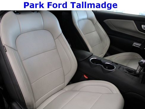 Used 2024 Ford Mustang Premium image 22