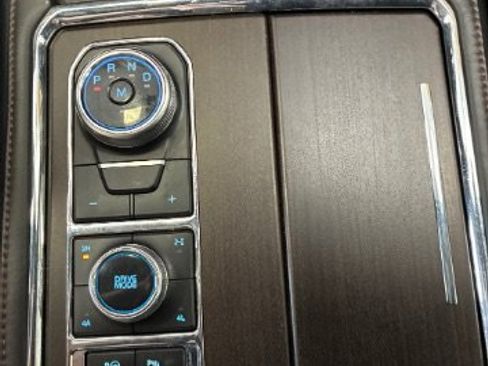 Used 2020 Ford Expedition King Ranch AWD/4WD image 25