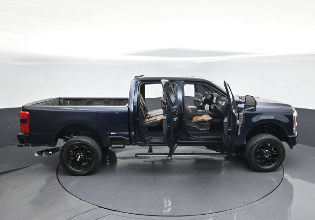 Used 2024 Ford F250 Platinum AWD/4WD image 65
