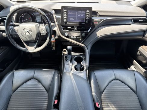 Used 2021 Toyota Camry SE FWD image 20