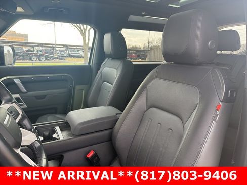 Used 2022 Land Rover Defender 90 X-Dynamic S image 12